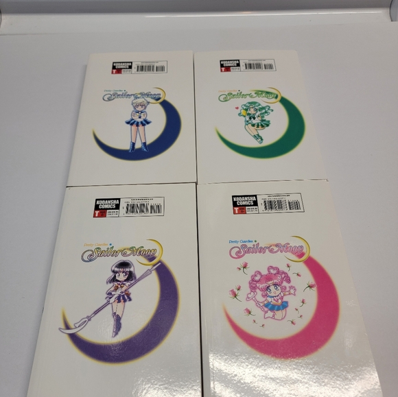 Sailor Moon book 📖 ✨️ lot 4 - Picture 7 of 11